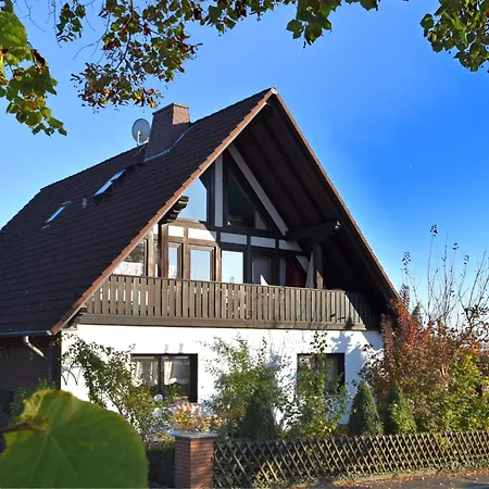 In Am Edersee 아파트 *